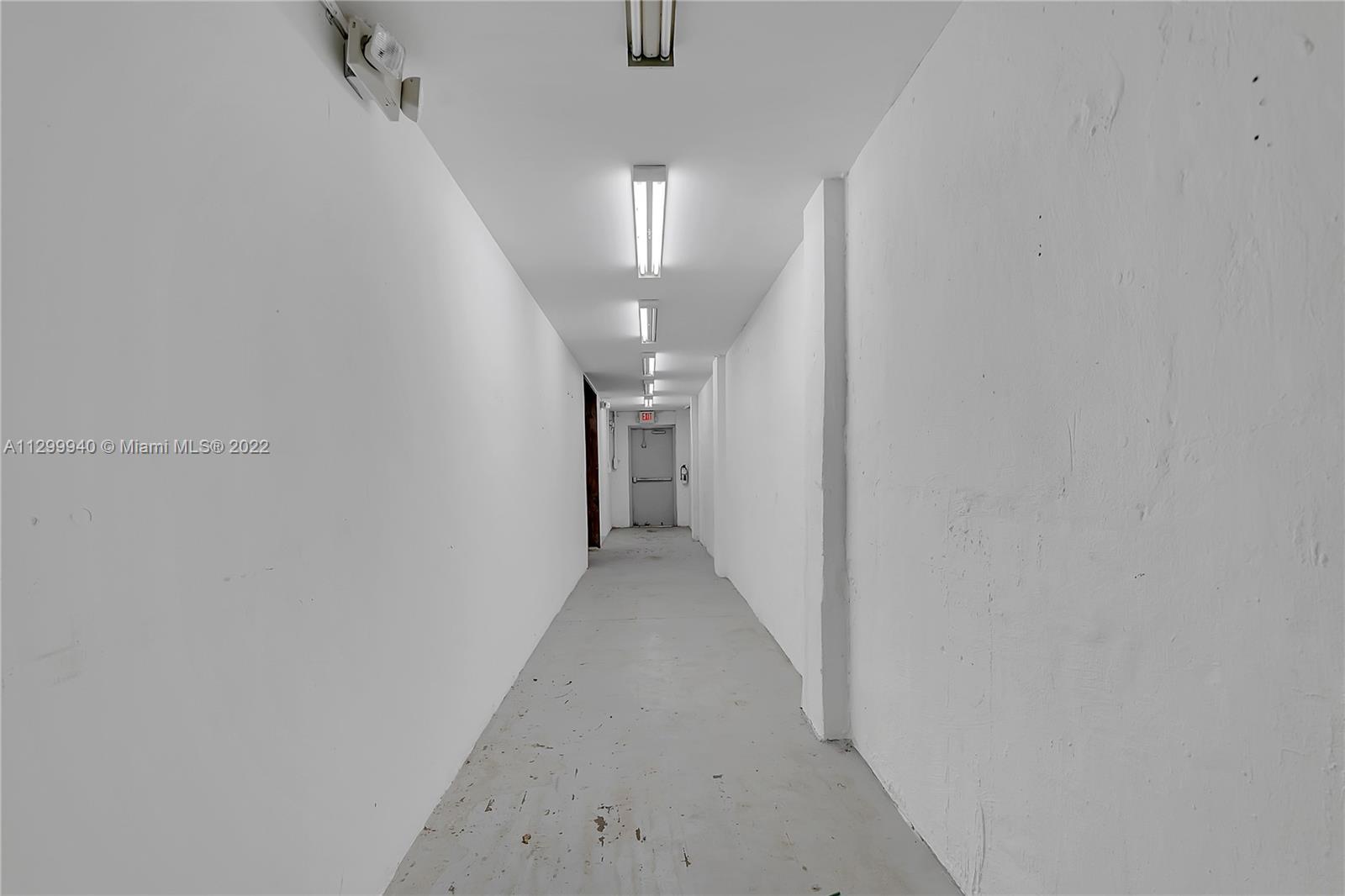 See details / sq. ft. $ 2022-11-08 0 Photo