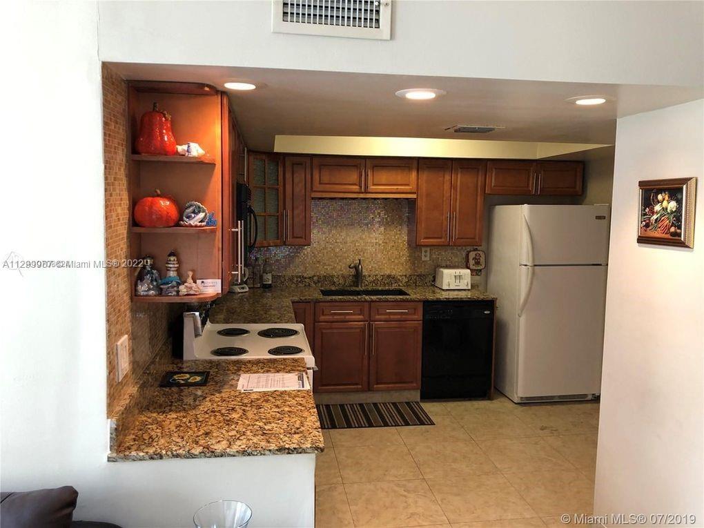 Photo of 2000 Atlantic Shores Blvd #118, Hallandale Beach, Florida, 33009 -