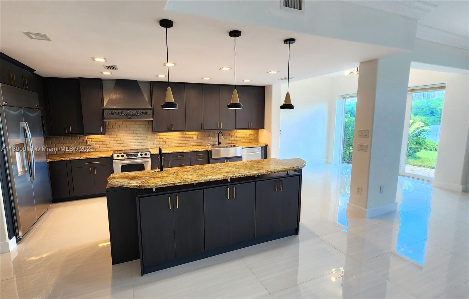 Photo of 21027 32nd Ave (21027), Aventura, Florida, 33180 -