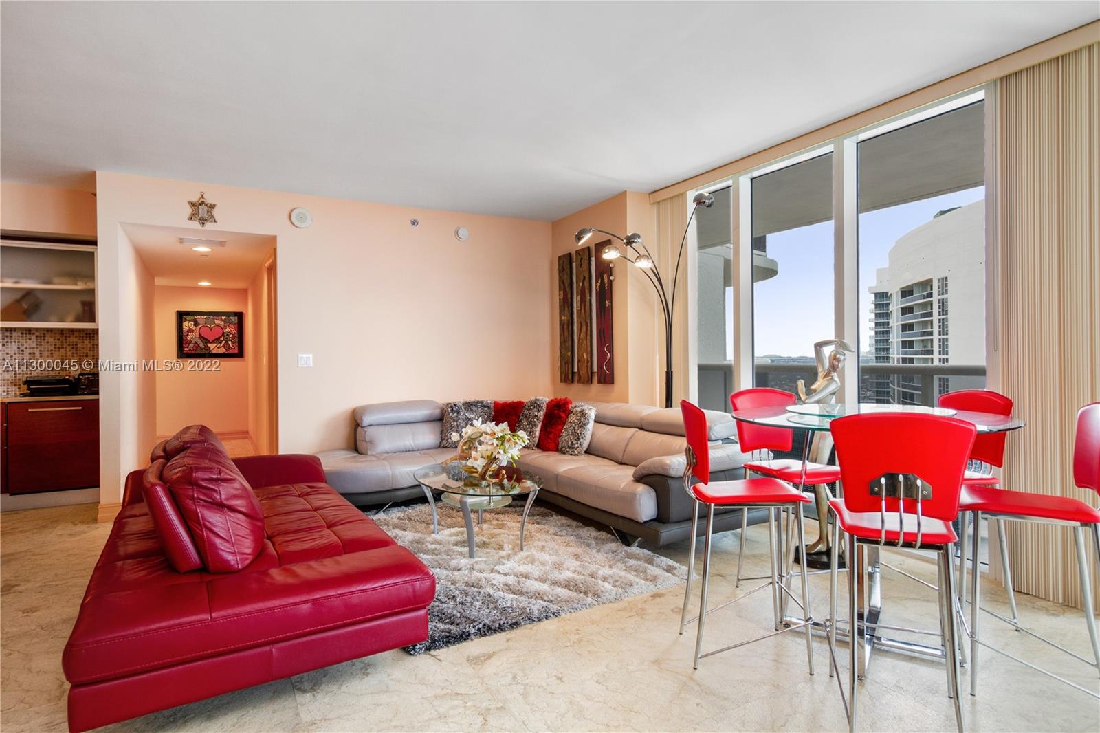 Ver detalles 4110 2 / 2 1782 sq. ft. $ 2022-11-08 0 foto