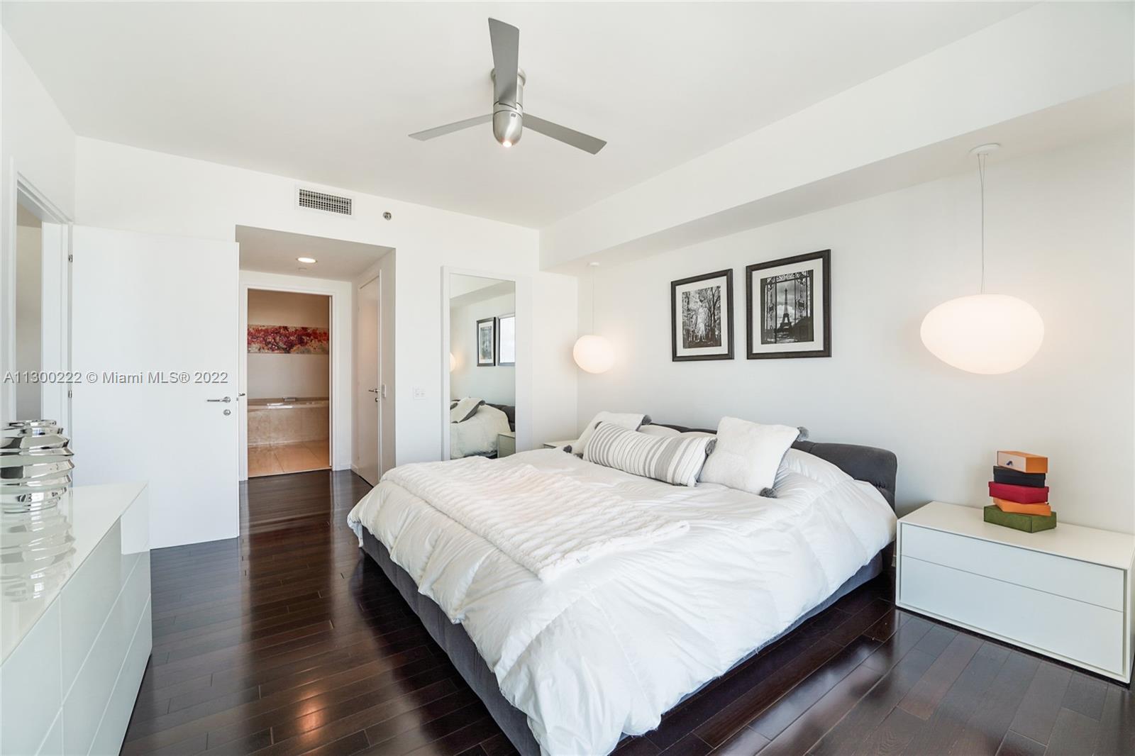 Photo of 450 Alton Rd #1706, Miami Beach, Florida, 33139 -
