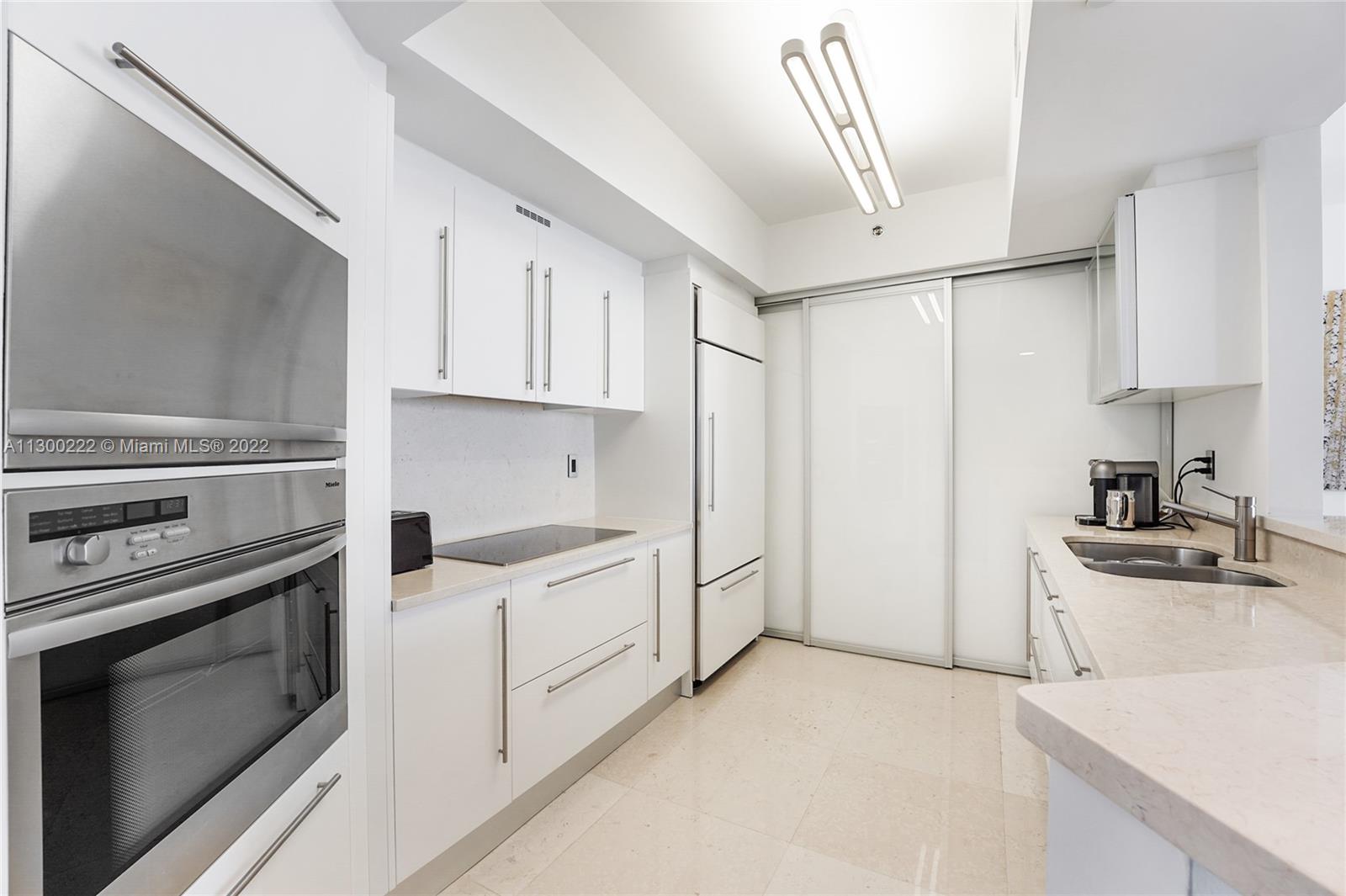 Photo of 450 Alton Rd #1706, Miami Beach, Florida, 33139 -