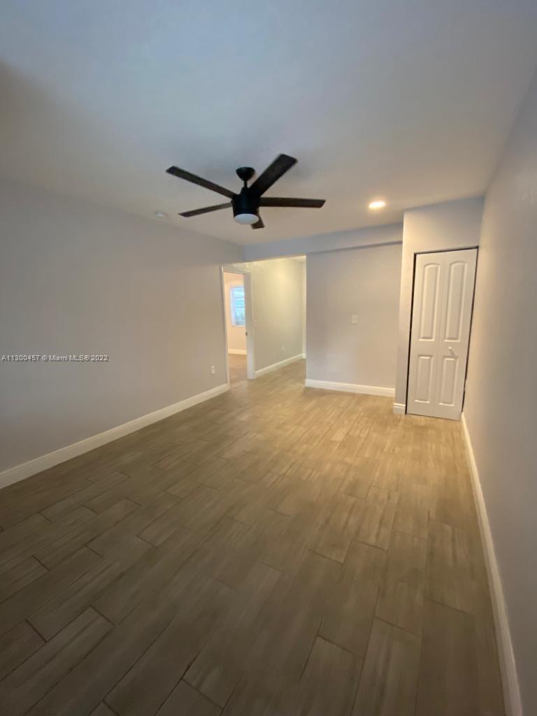 See details / 5952 sq. ft. $ 2022-11-08 0 Photo