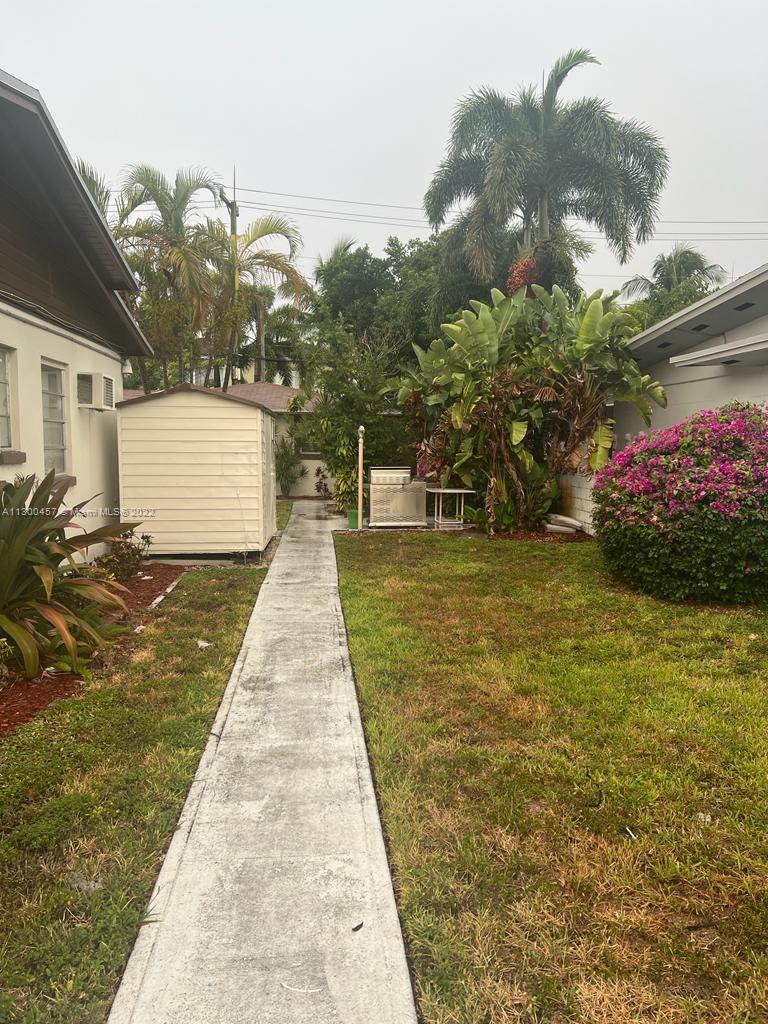 See details / 5952 sq. ft. $ 2022-11-08 0 Photo