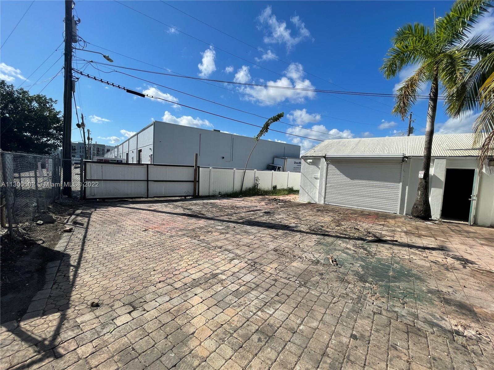 See details / sq. ft. $ 2022-11-08 0 Photo