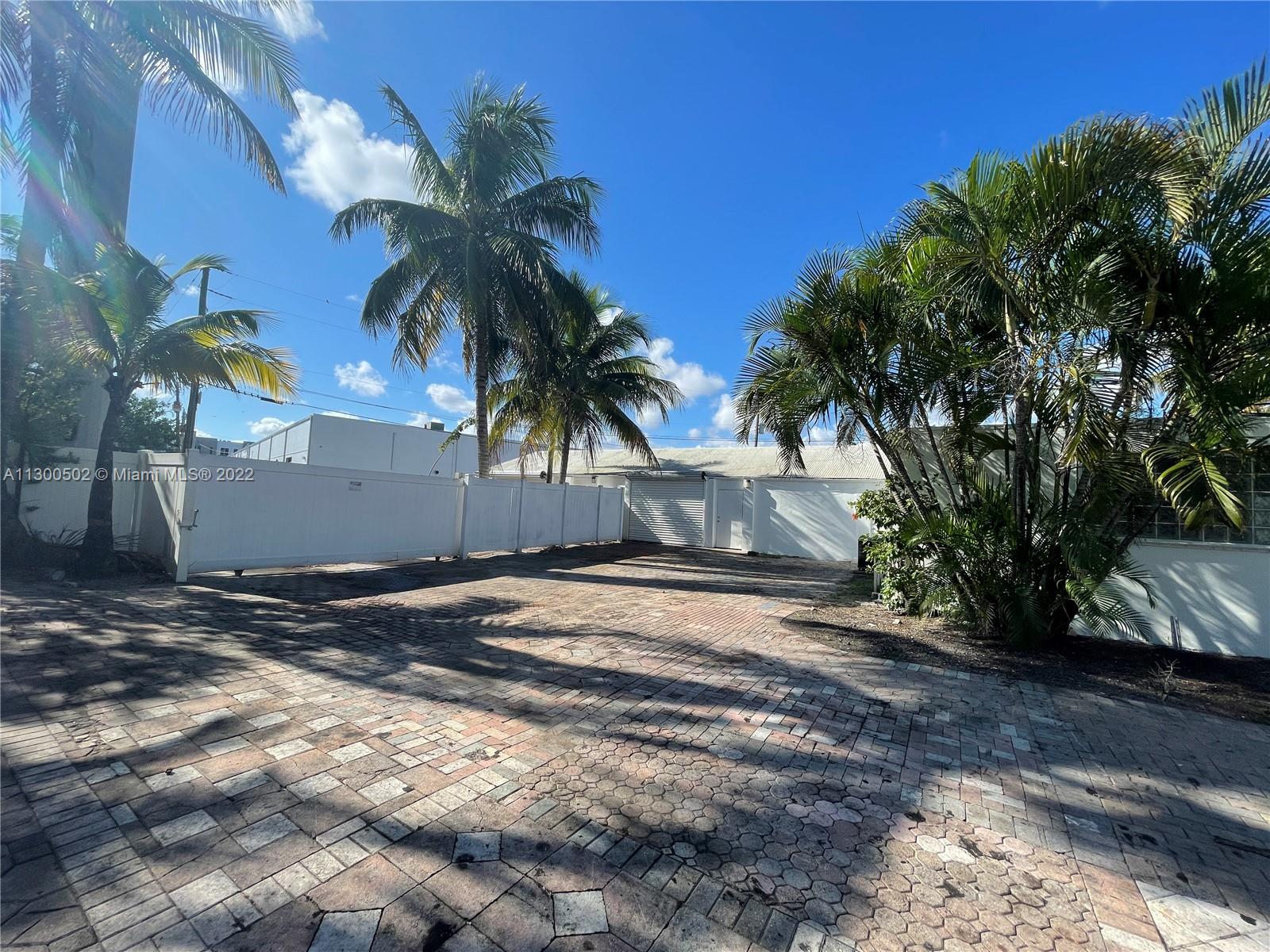 See details / sq. ft. $ 2022-11-08 0 Photo