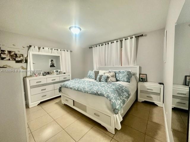 See details / 2888 sq. ft. $ 2023-01-17 0 Photo