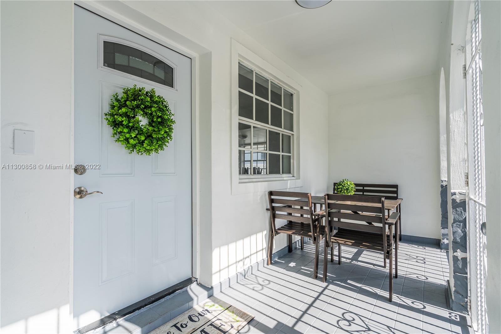 See details / 2612 sq. ft. $ 2022-11-09 0 Photo