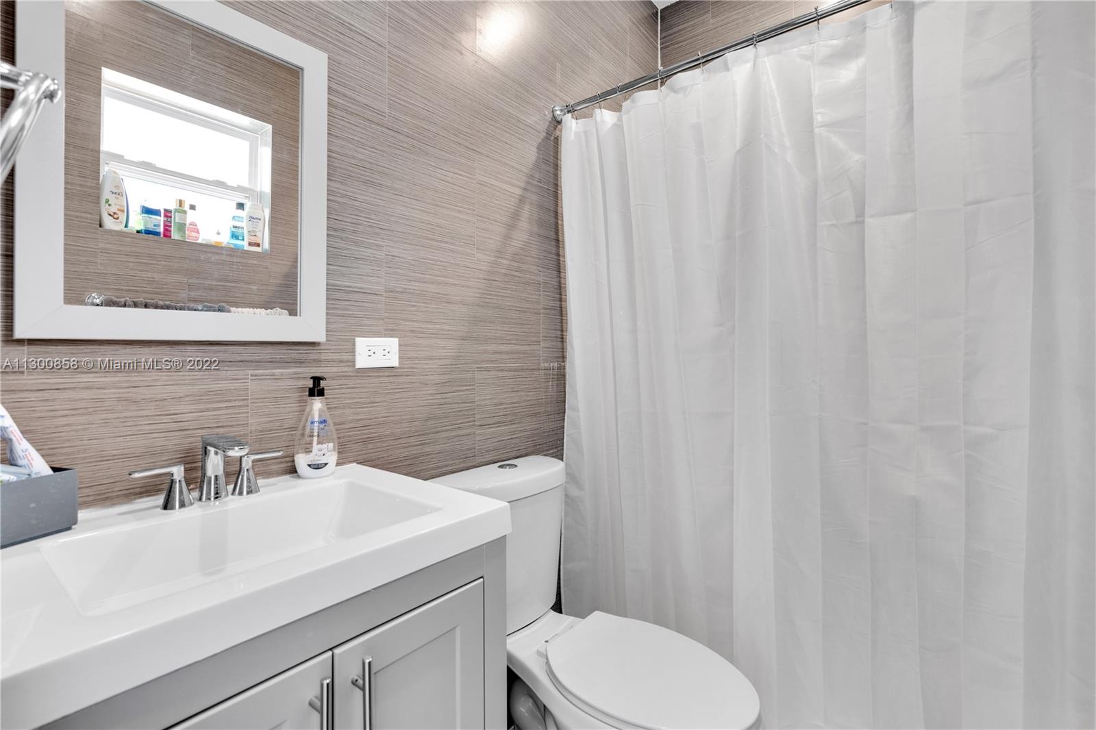 See details / 2612 sq. ft. $ 2022-11-09 0 Photo