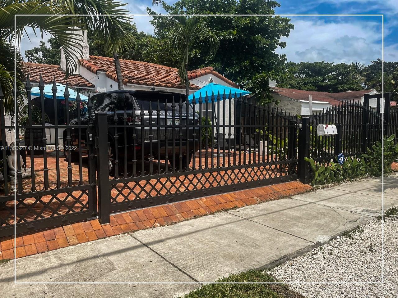 See details / 1381 sq. ft. $ 2022-11-21 0 Photo