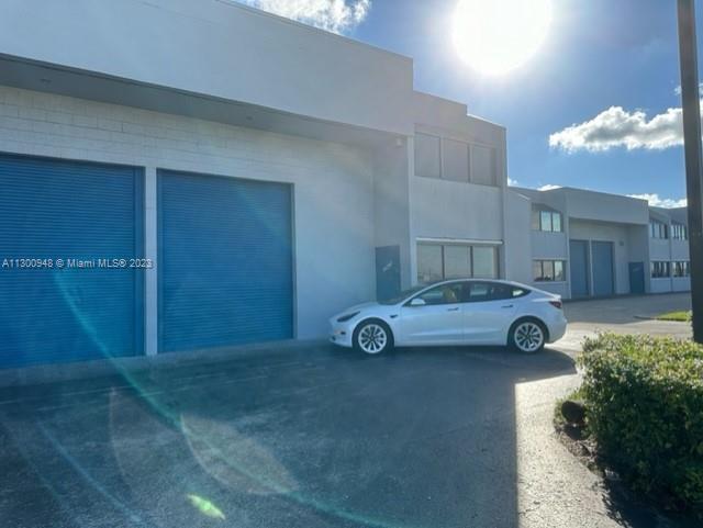 See details / sq. ft. $ 2023-01-13 0 Photo