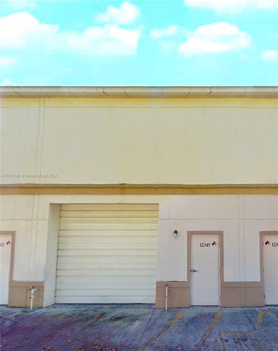 See details / sq. ft. $ 2022-11-10 0 Photo