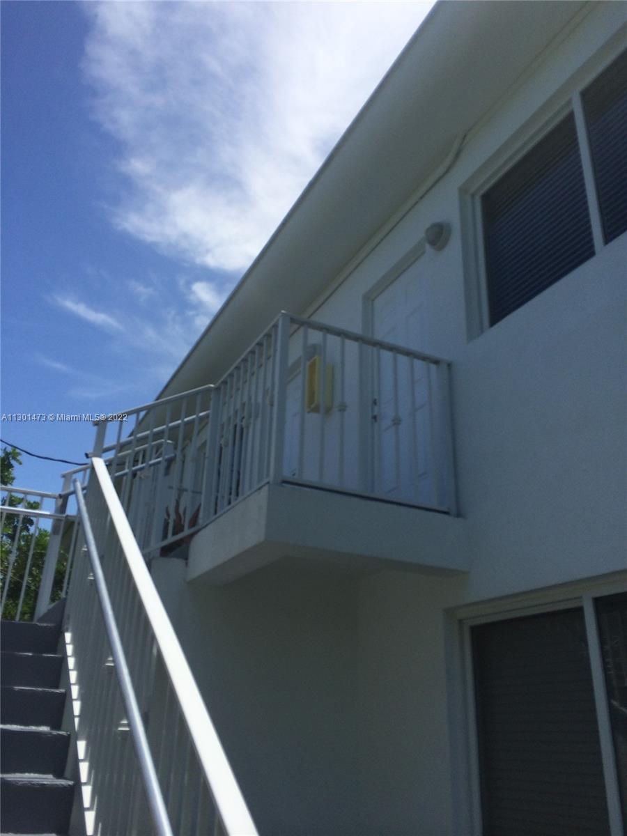 See details / 3721 sq. ft. $ 2022-11-10 0 Photo