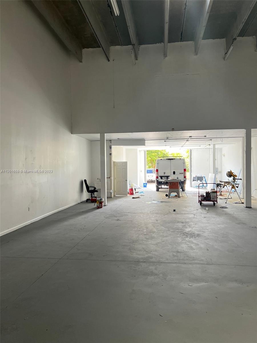 See details 9 / sq. ft. $ 2023-01-21 0 Photo