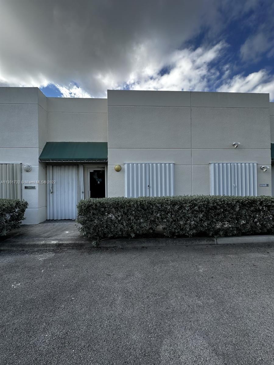 See details 106 / sq. ft. $ 2022-11-11 0 Photo