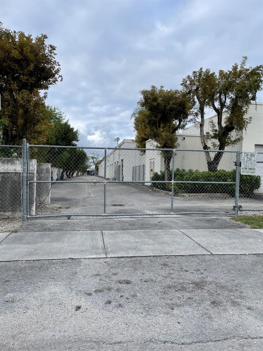 See details 106 / sq. ft. $ 2022-11-11 0 Photo