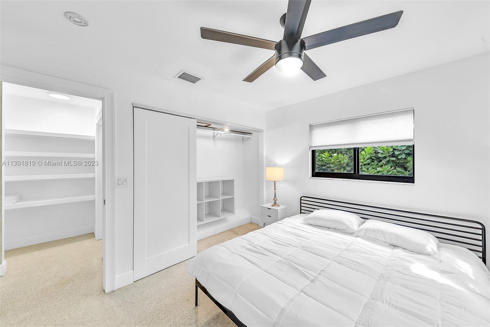 See details / 2222 sq. ft. $ 2022-11-23 0 Photo