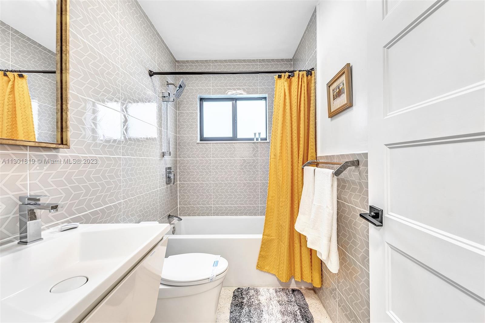 See details / 2222 sq. ft. $ 2022-11-23 0 Photo