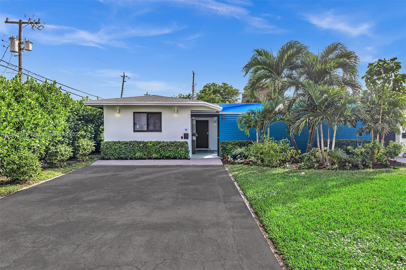 See details / 2222 sq. ft. $ 2022-11-23 0 Photo
