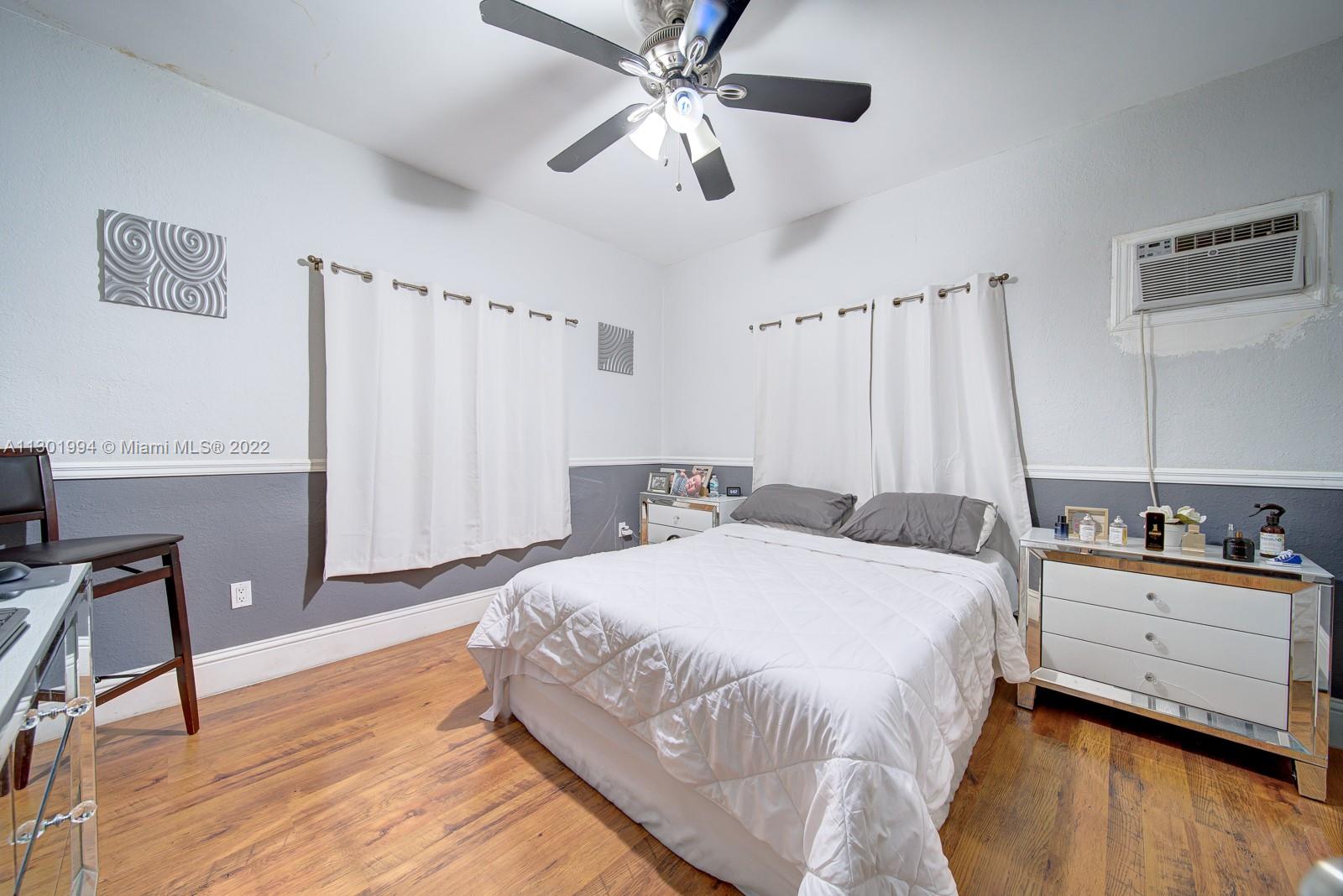 See details / sq. ft. $ 2022-11-11 0 Photo