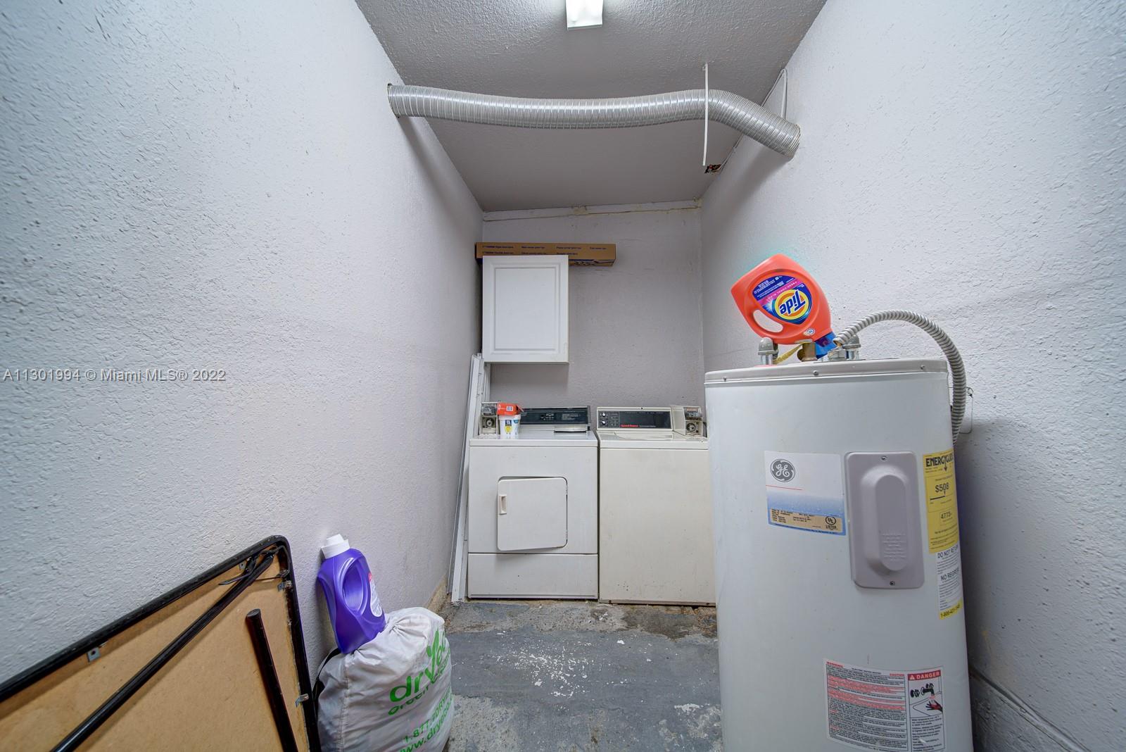 See details / sq. ft. $ 2022-11-11 0 Photo