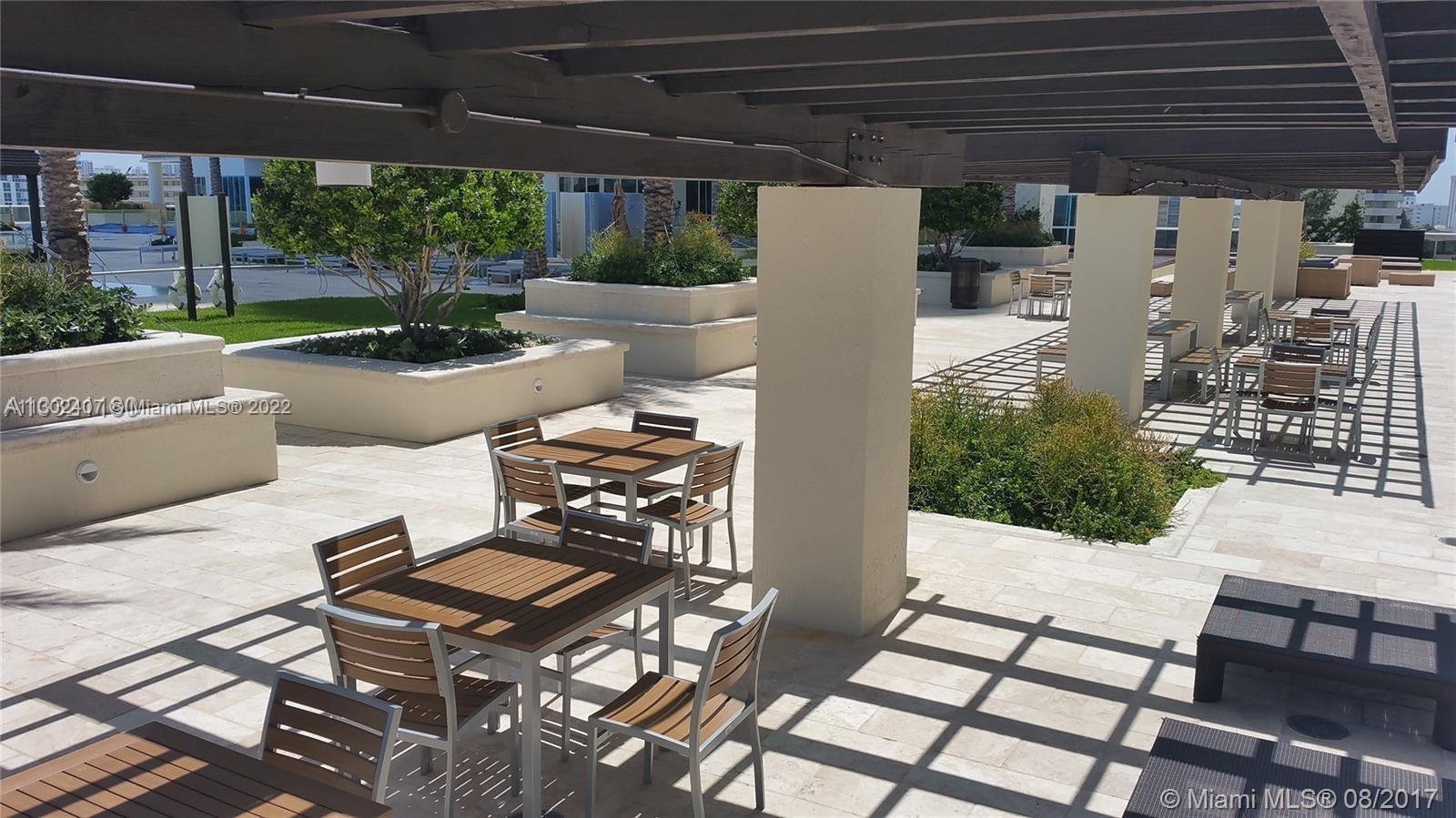 Ver detalles 5105 1 / 1 811 sq. ft. $ 2022-11-13 0 foto
