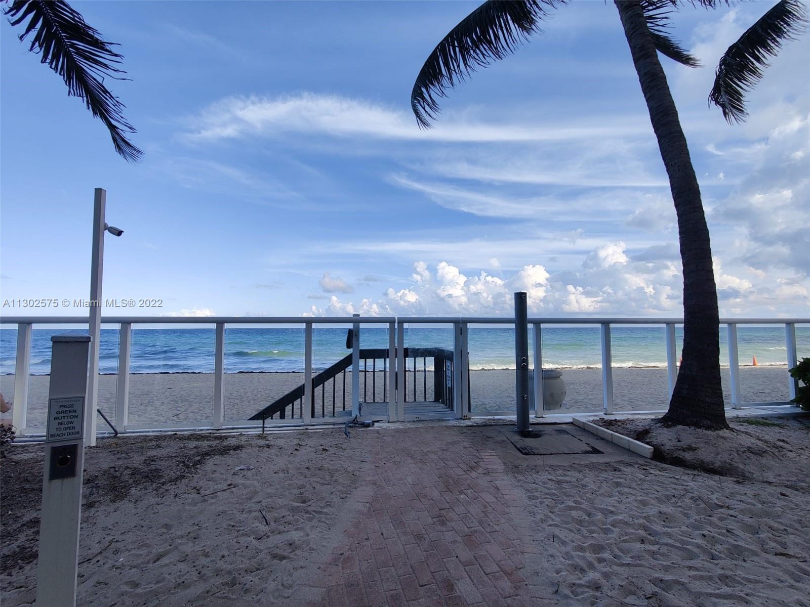 Photo of 3001 Ocean Dr #901, Hollywood, Florida, 33019 -