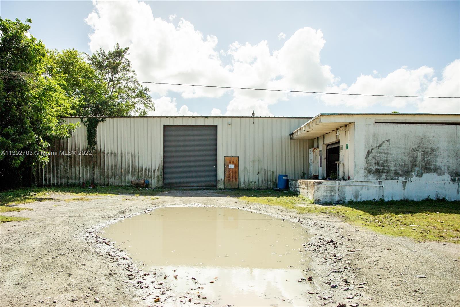 See details / sq. ft. $ 2022-11-14 0 Photo