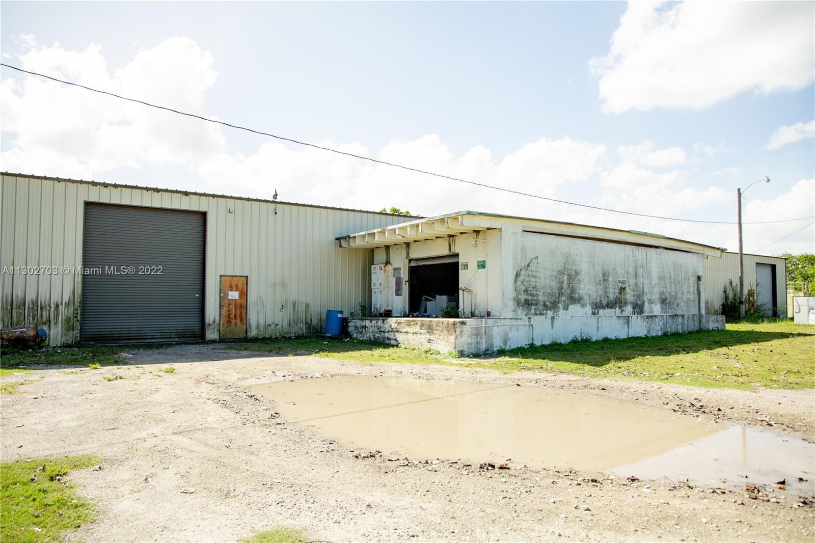See details / sq. ft. $ 2022-11-14 0 Photo