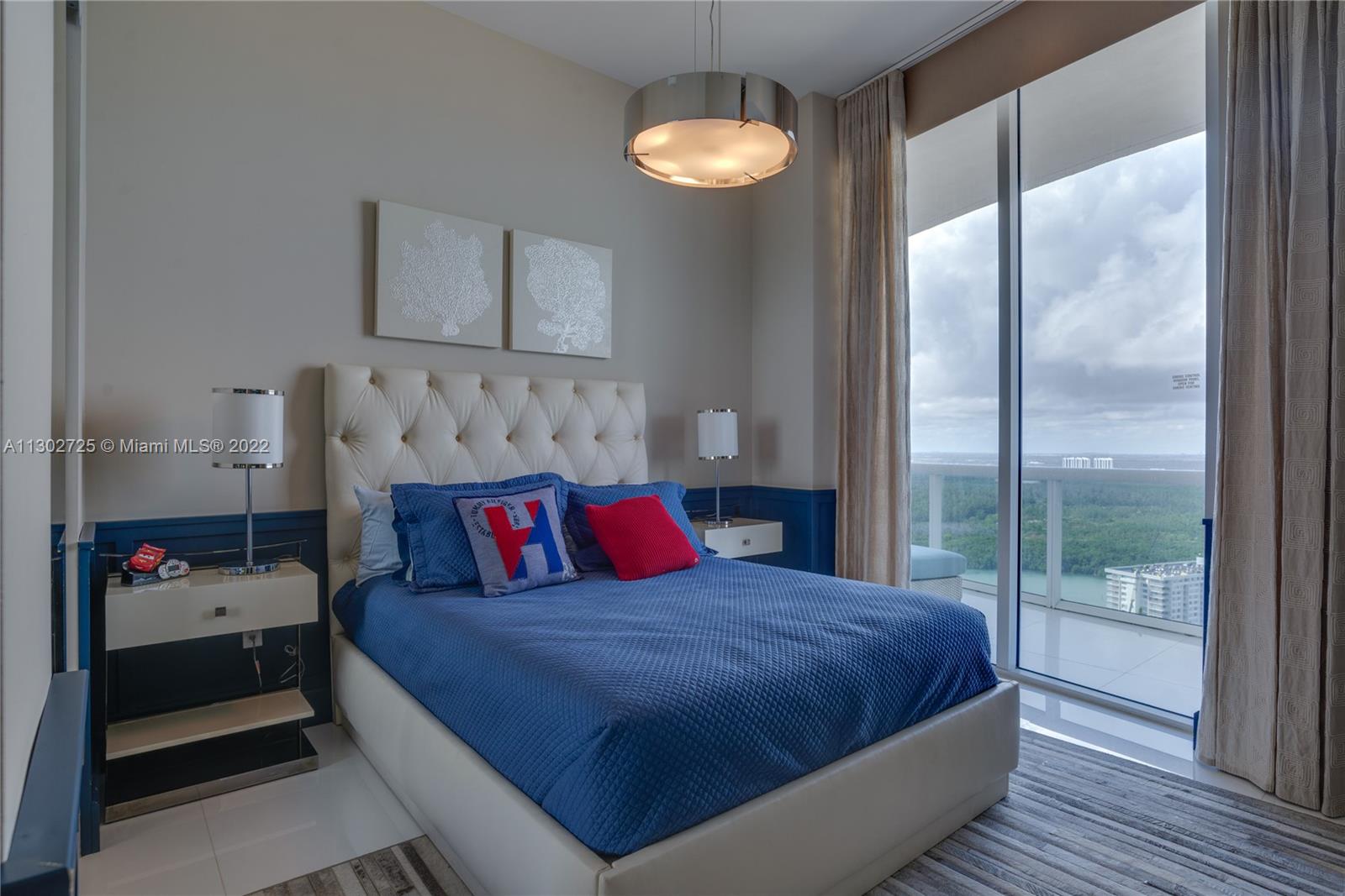 See details 3605 2 / 2 1463 sq. ft. $ 2022-11-14 0 Photo