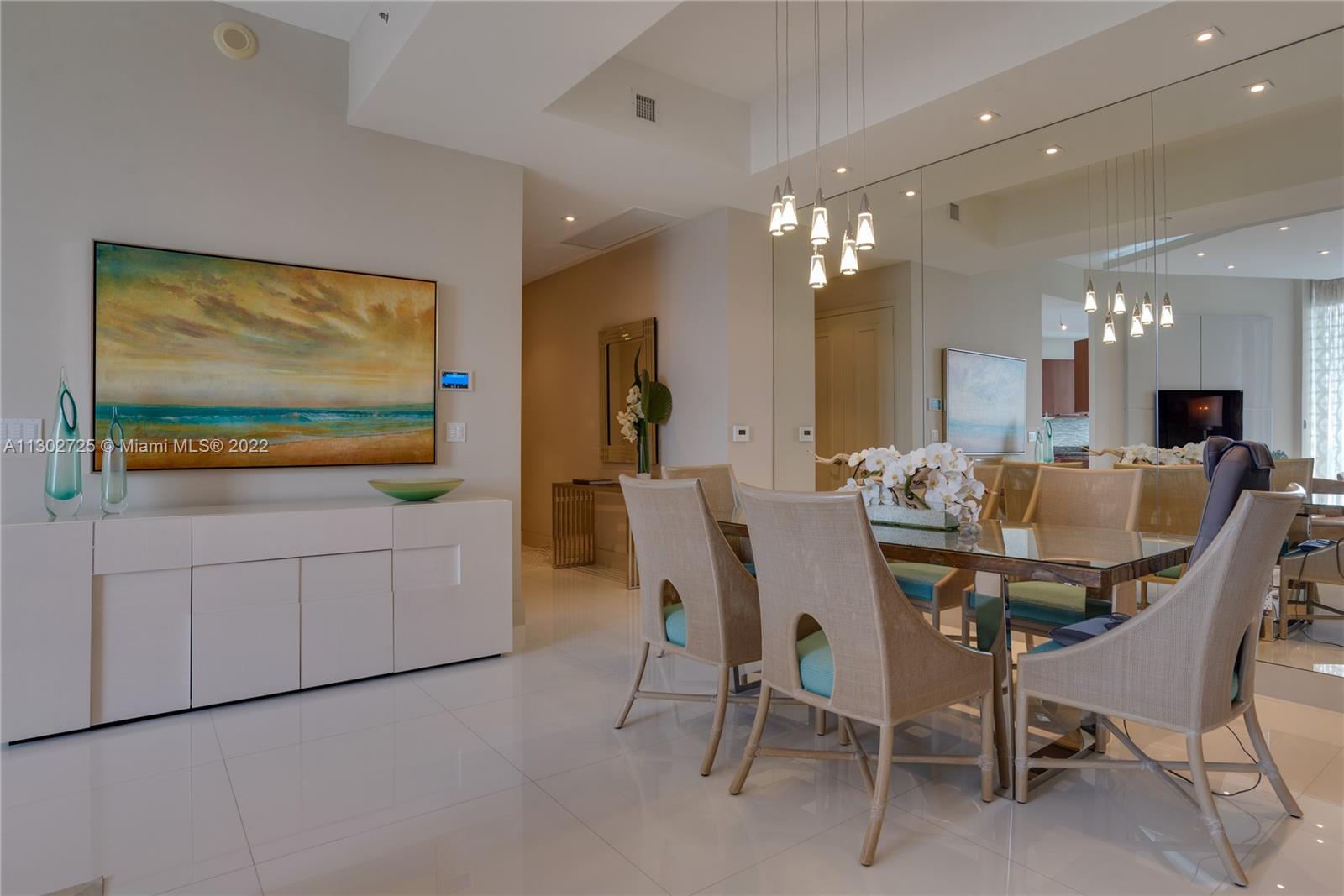 See details 3605 2 / 2 1463 sq. ft. $ 2022-11-14 0 Photo