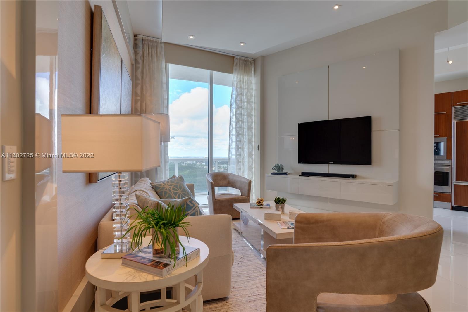 See details 3605 2 / 2 1463 sq. ft. $ 2022-11-14 0 Photo