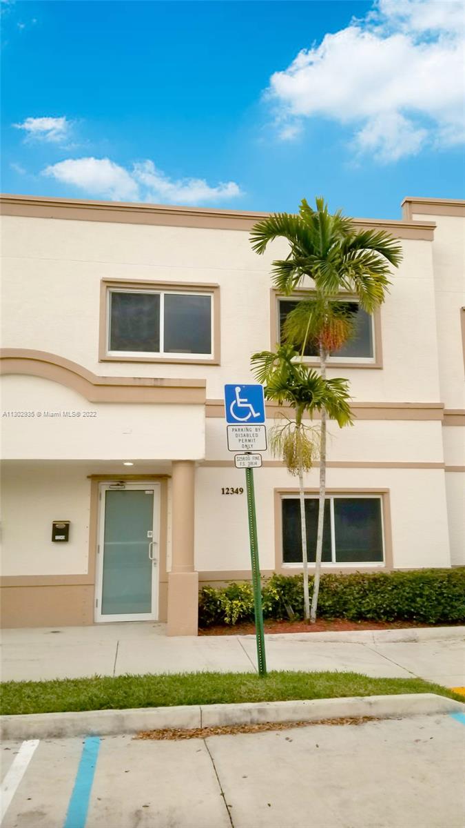 See details / sq. ft. $ 2022-11-14 0 Photo