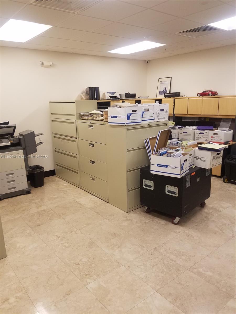 See details 106 / sq. ft. $ 2022-11-14 0 Photo