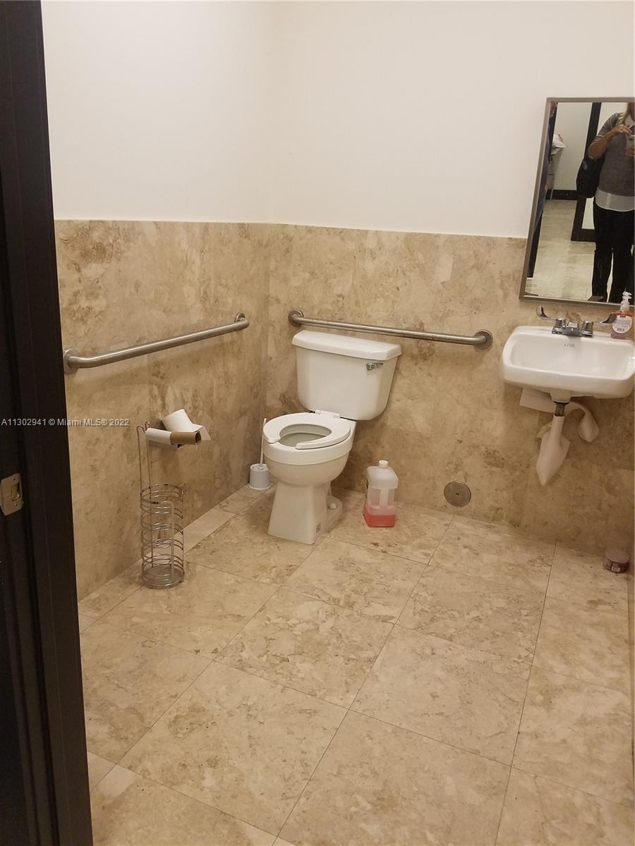 See details 106 / sq. ft. $ 2022-11-14 0 Photo