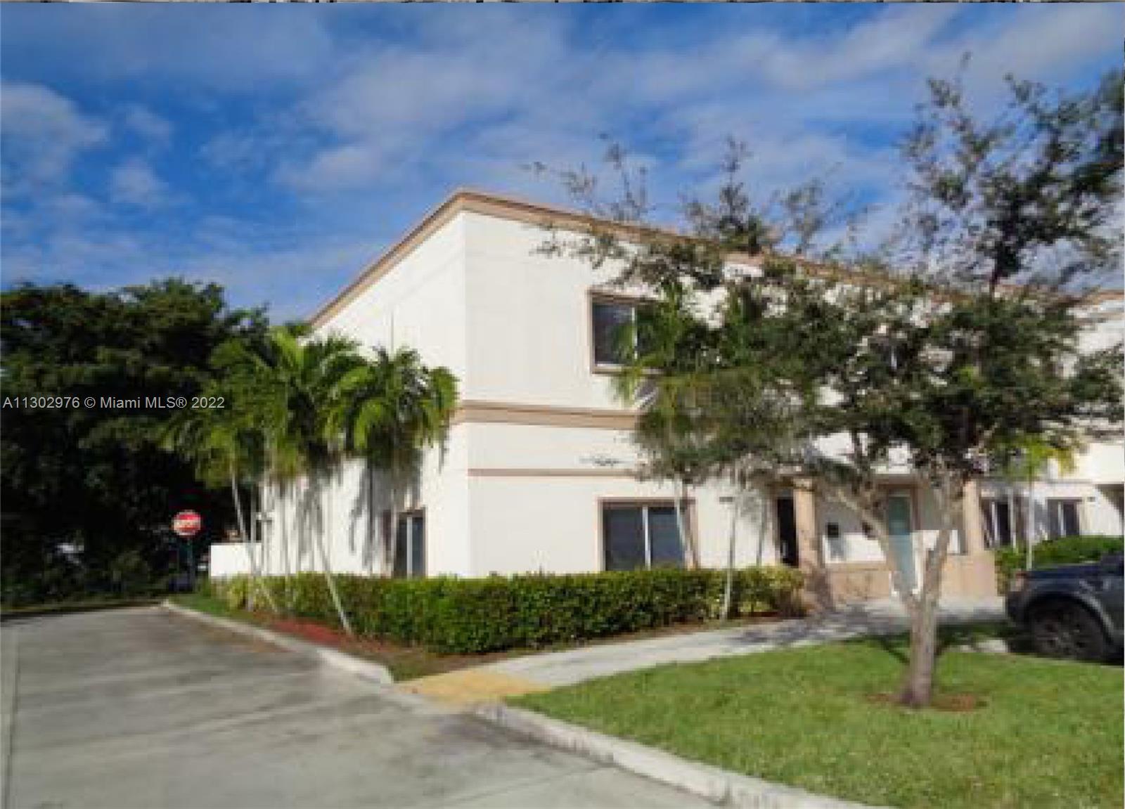 See details / sq. ft. $ 2022-11-14 0 Photo