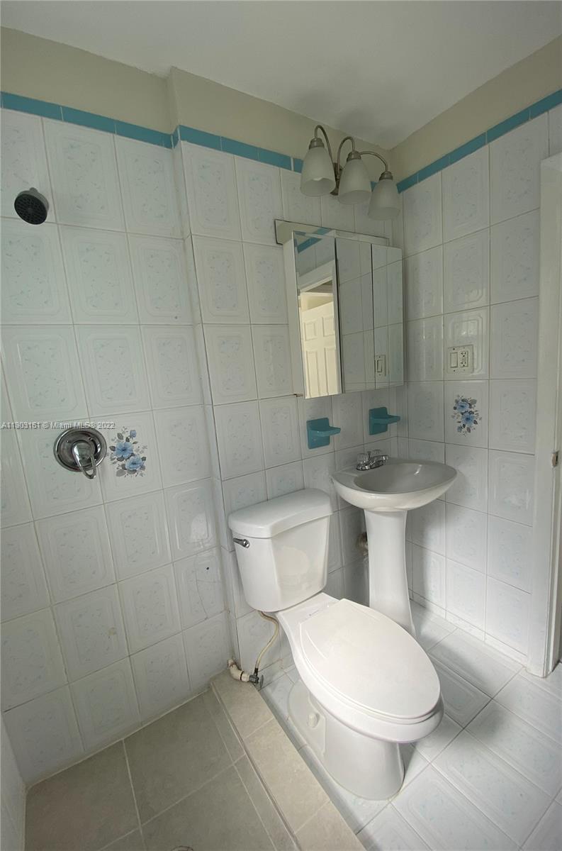 See details / 1340 sq. ft. $ 2022-11-15 0 Photo
