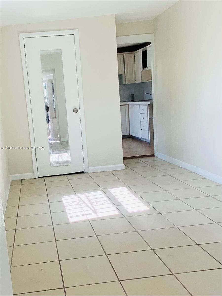 See details / 1340 sq. ft. $ 2022-11-15 0 Photo