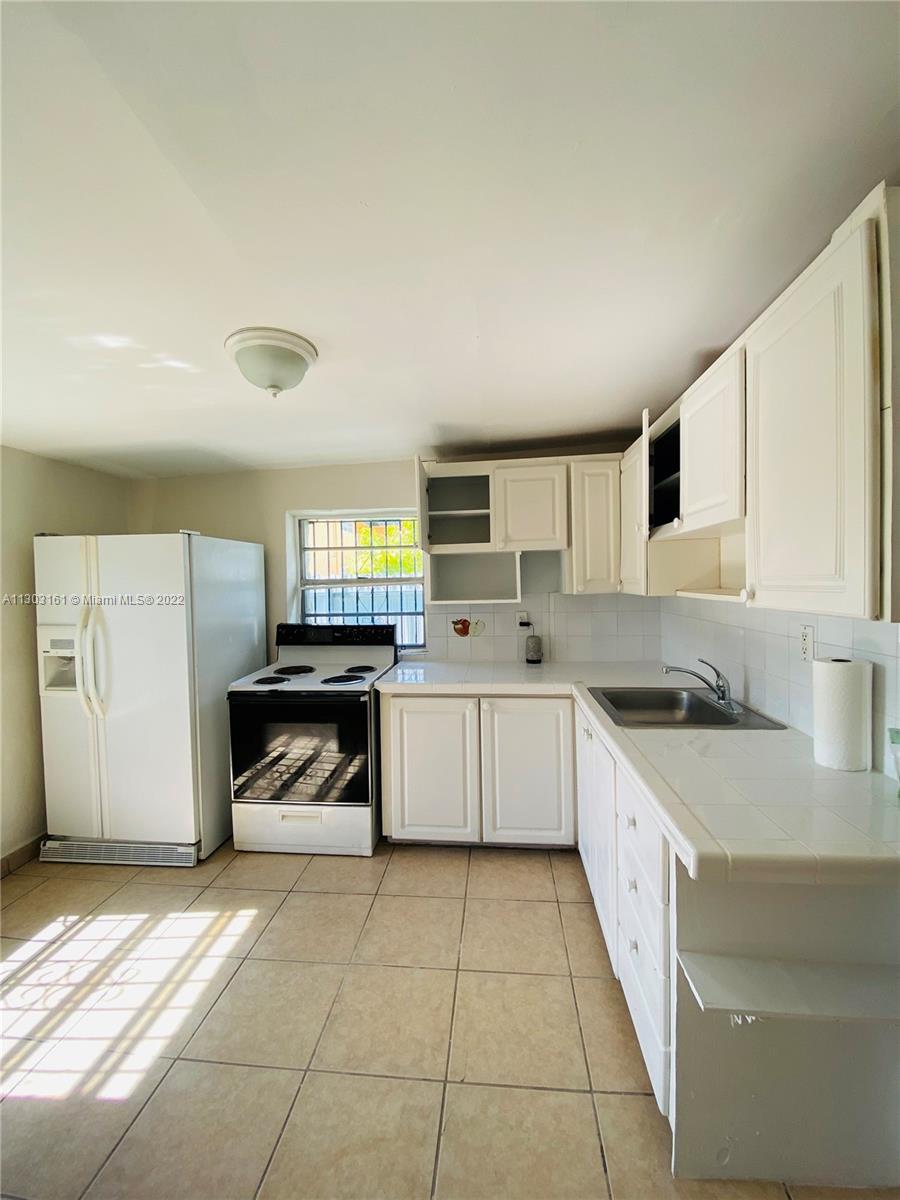 See details / 1340 sq. ft. $ 2022-11-15 0 Photo