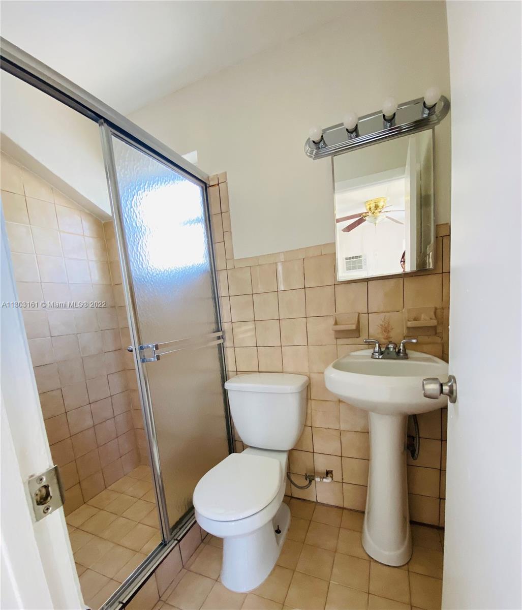 See details / 1340 sq. ft. $ 2022-11-15 0 Photo