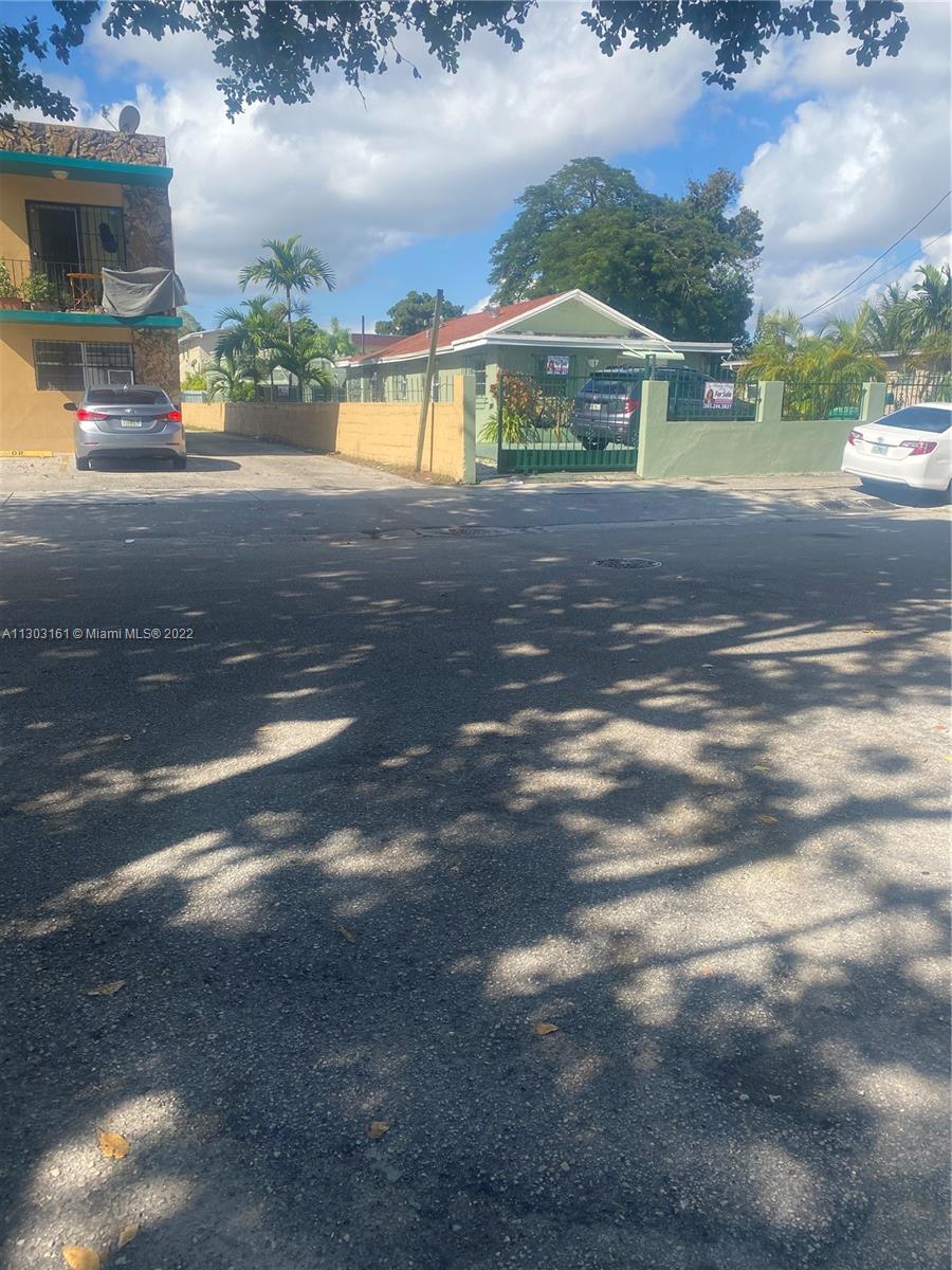 See details / 1340 sq. ft. $ 2022-11-15 0 Photo