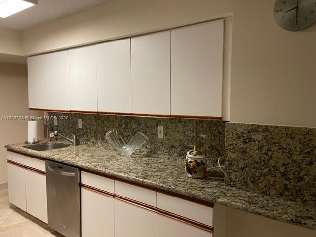 Photo of 19101 36th Ct #708, Aventura, Florida, 33180 -