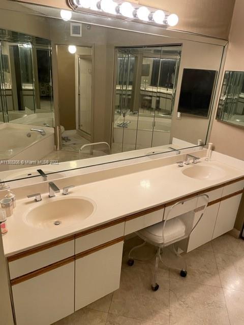 Photo of 19101 36th Ct #708, Aventura, Florida, 33180 -