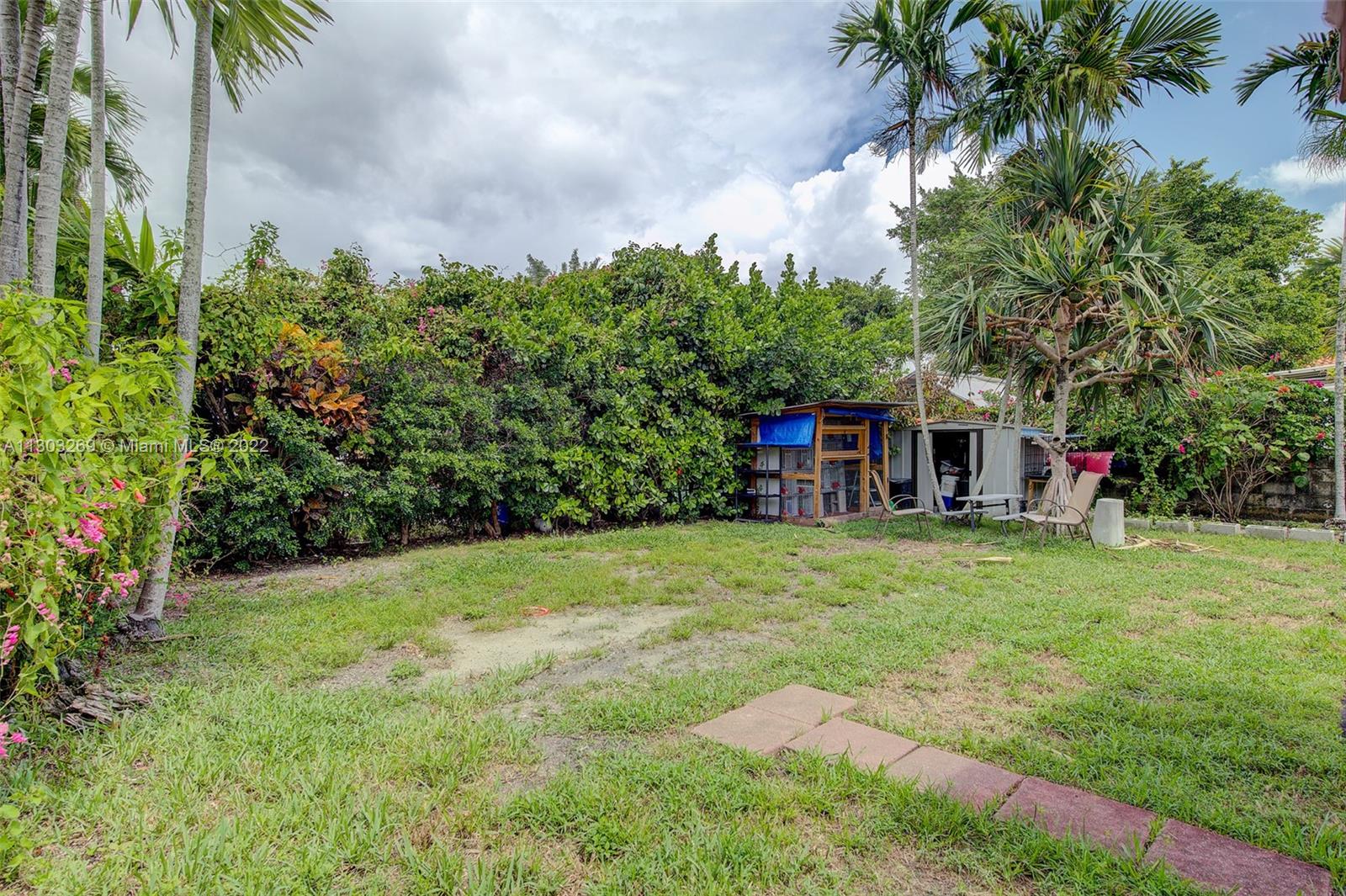 See details / 2304 sq. ft. $ 2022-11-15 0 Photo