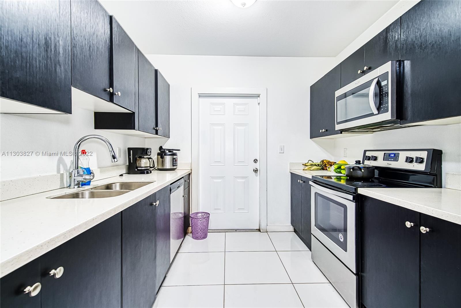 See details / 2226 sq. ft. $ 2022-11-16 0 Photo