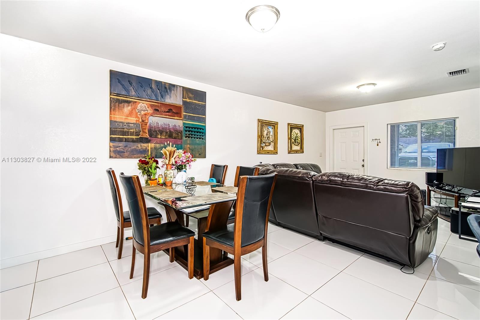 See details / 2226 sq. ft. $ 2022-11-16 0 Photo