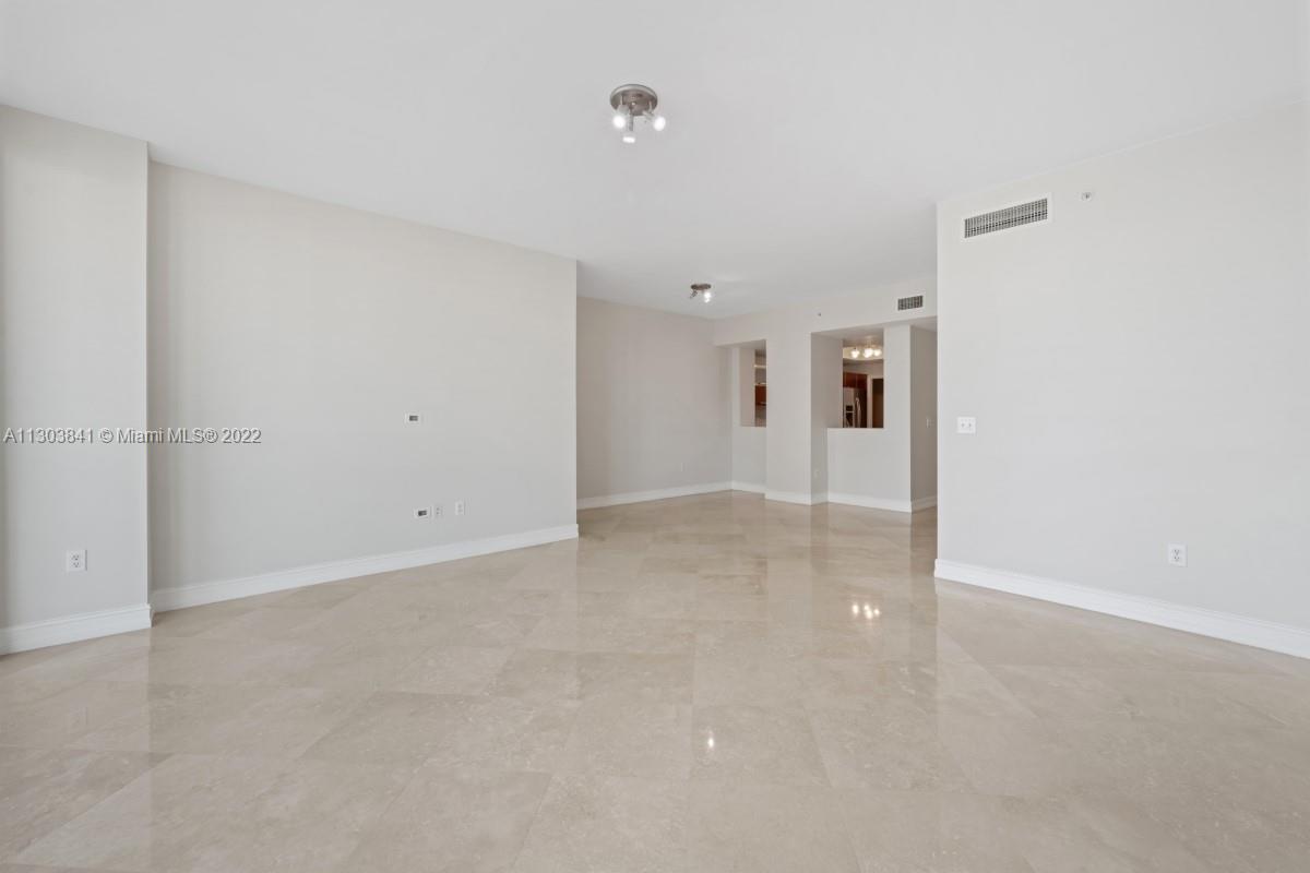 Photo of 3330 190th St #2010, Aventura, Florida, 33180 -