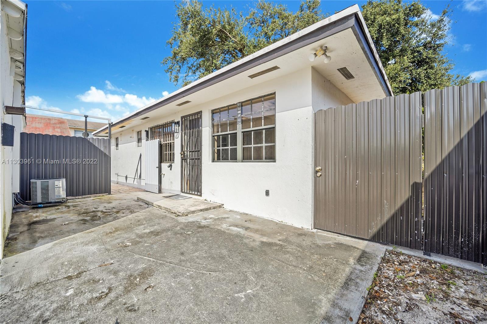 See details / 1534 sq. ft. $ 2023-01-13 0 Photo