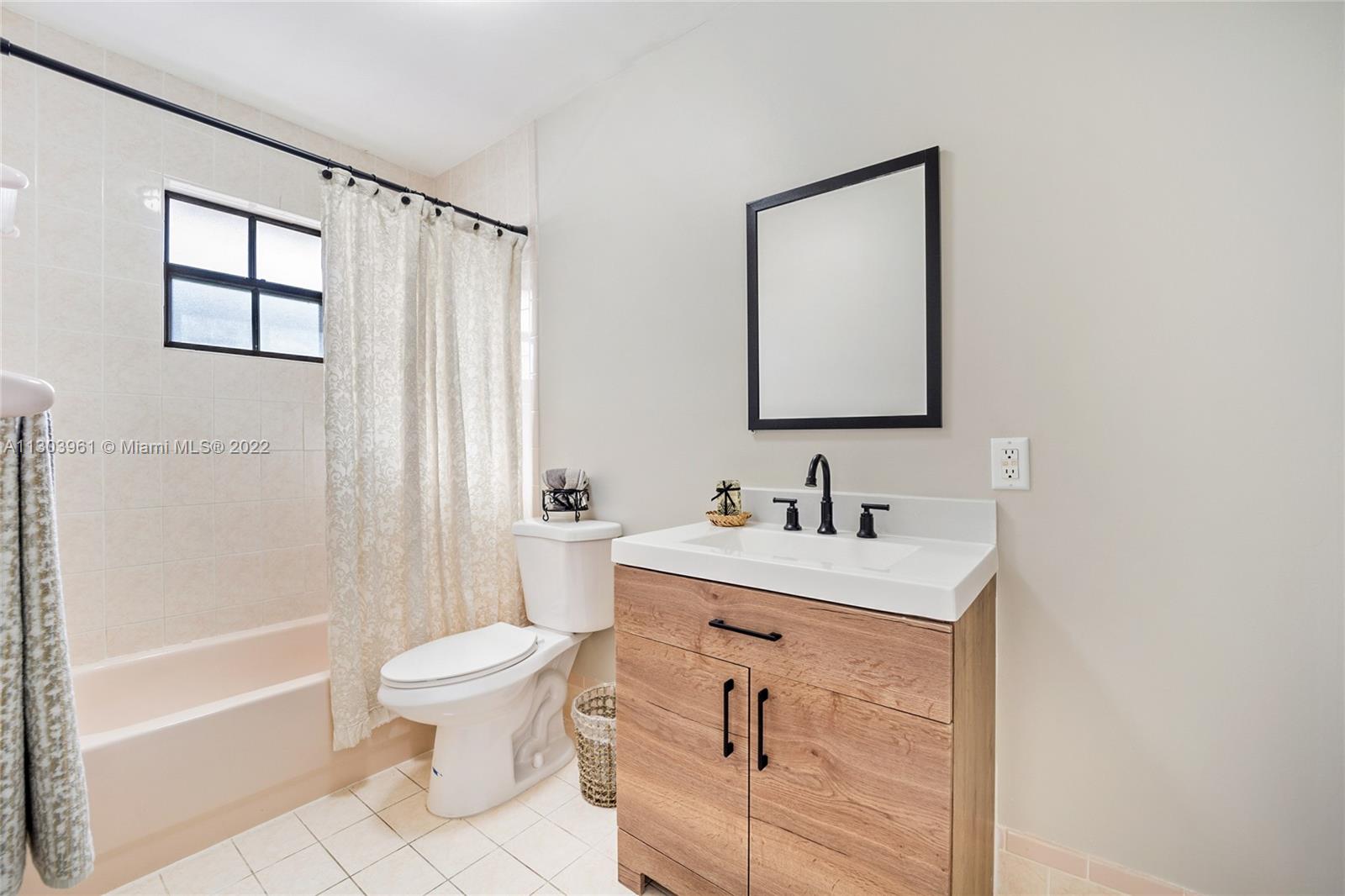 See details / 1534 sq. ft. $ 2023-01-13 0 Photo
