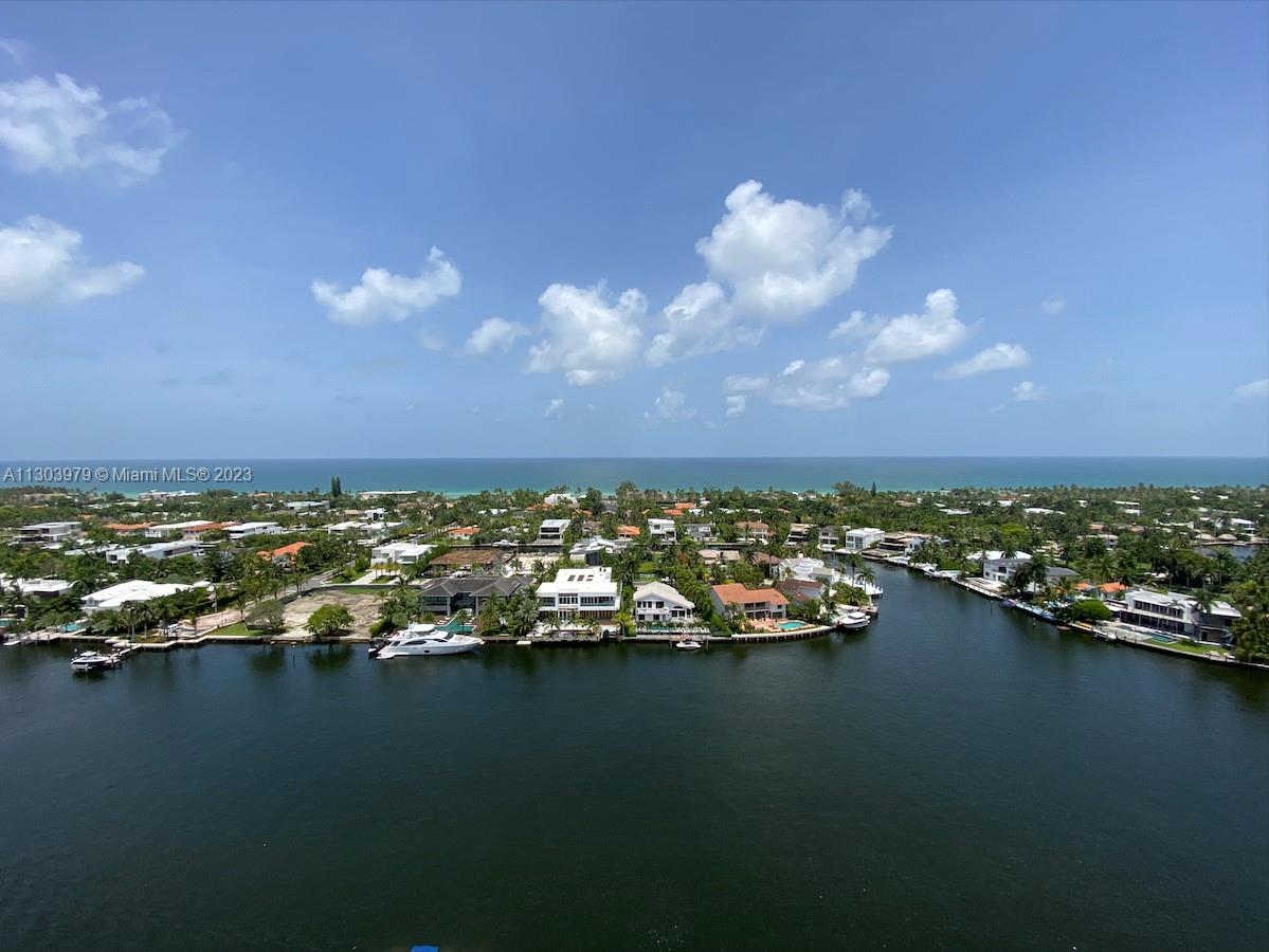 Photo of 20201 Country Club Dr #1904, Aventura, Florida, 33180 -